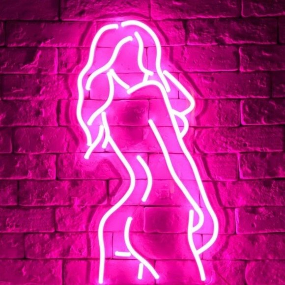 Goddess/Boss Lady Neon Pink LED Light Wall Decor - Picture 2 of 6